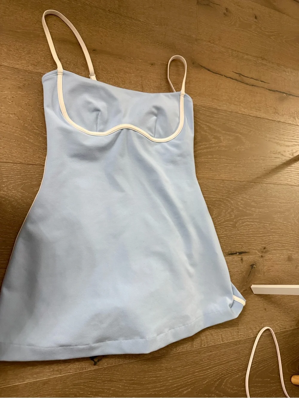 ALO Crystal Blue/White Airlift streamline dress size S